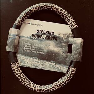 NEW Road Comforts Steering Wheel Cover